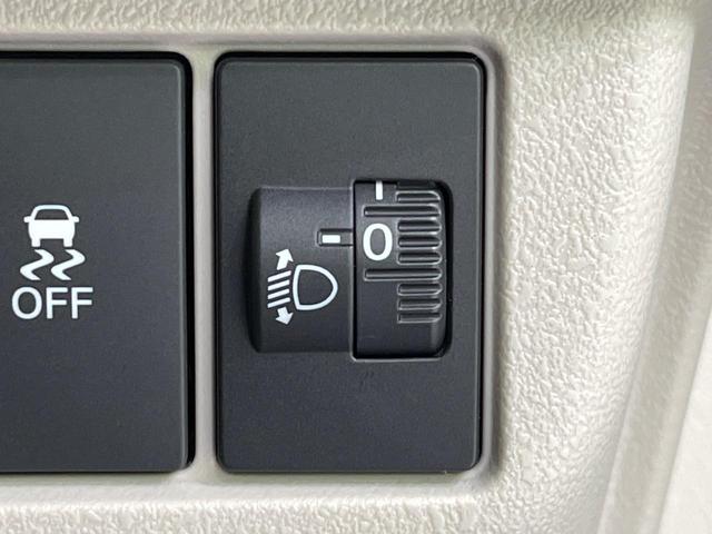 Ｎ－ＢＯＸ ベースグレード　電動スライドドア　衝突被害軽減システム　レーダークルーズ　禁煙車　コーナーセンサー　スマートキー　ＬＥＤヘッド　ＥＴＣ　オートハイビーム　車線逸脱警報　オートライト　オートエアコン　ＣＤ（30枚目）