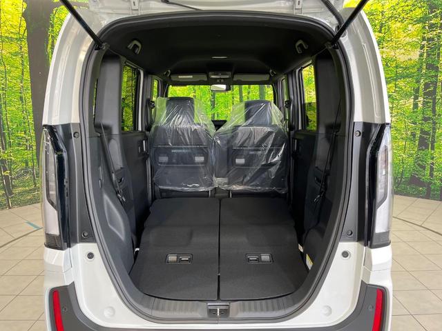 Ｎ－ＢＯＸカスタム ベースグレード　届出済未使用車　両側電動ドア　衝突被害軽減システム　レーダークルーズ　スマートキー　ＬＥＤヘッド　オートライト　オートエアコン　純正１４インチアルミ（10枚目）