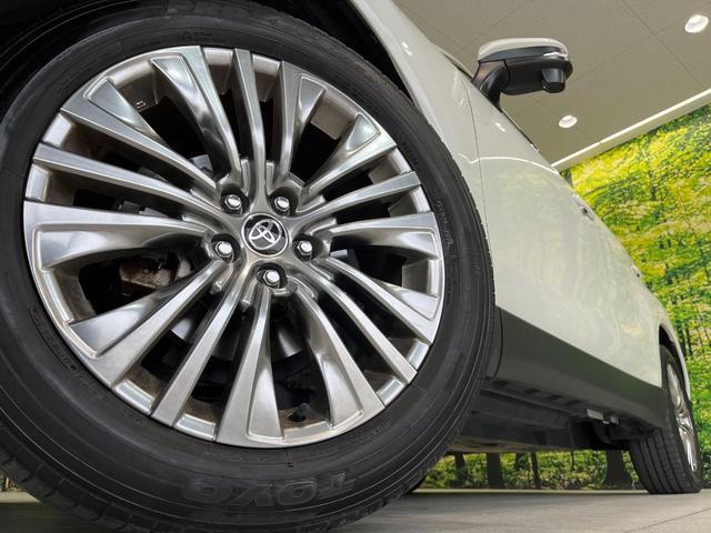 ハリアー Ｓ　純正ディスプレイオーディオ　バックカメラ　トヨタセーフティセンス　レーダークルーズ　禁煙車　コーナーセンサー　スマートキー　ＬＥＤ　ＥＴＣ　オートハイビーム　オートライト　Ｂｌｕｅｔｏｏｔｈ（13枚目）