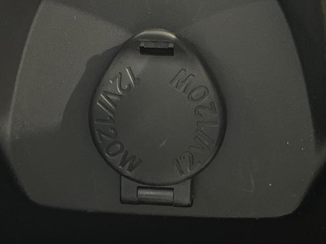 ハリアー Ｓ　純正ディスプレイオーディオ　バックカメラ　トヨタセーフティセンス　レーダークルーズ　禁煙車　コーナーセンサー　スマートキー　ＬＥＤ　ＥＴＣ　オートハイビーム　オートライト　Ｂｌｕｅｔｏｏｔｈ（35枚目）