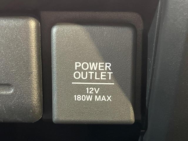 ステップワゴンスパーダ ｅ：ＨＥＶスパーダ　Ｇ・ＥＸ　ホンダセンシング　両側電動ドア　純正１０型ナビ　全周囲カメラ　衝突被害軽減システム　レーダークルーズ　禁煙車　ドラレコ　スマートキー　ＬＥＤヘッド　ＥＴＣ２．０　車線逸脱警報　オートライト　デュアルエアコン（41枚目）