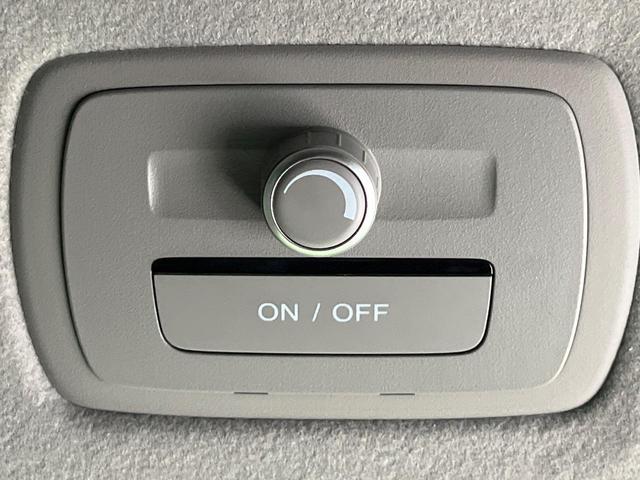 ステップワゴンスパーダ ｅ：ＨＥＶスパーダ　Ｇ・ＥＸ　ホンダセンシング　両側電動ドア　純正１０型ナビ　全周囲カメラ　衝突被害軽減システム　レーダークルーズ　禁煙車　ドラレコ　スマートキー　ＬＥＤヘッド　ＥＴＣ２．０　車線逸脱警報　オートライト　デュアルエアコン（48枚目）