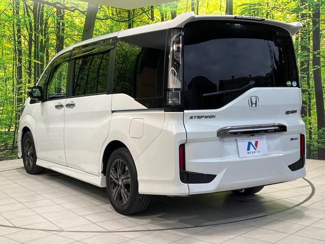 ステップワゴンスパーダ ｅ：ＨＥＶスパーダ　Ｇ・ＥＸ　ホンダセンシング　両側電動ドア　純正１０型ナビ　全周囲カメラ　衝突被害軽減システム　レーダークルーズ　禁煙車　ドラレコ　スマートキー　ＬＥＤヘッド　ＥＴＣ２．０　車線逸脱警報　オートライト　デュアルエアコン（61枚目）