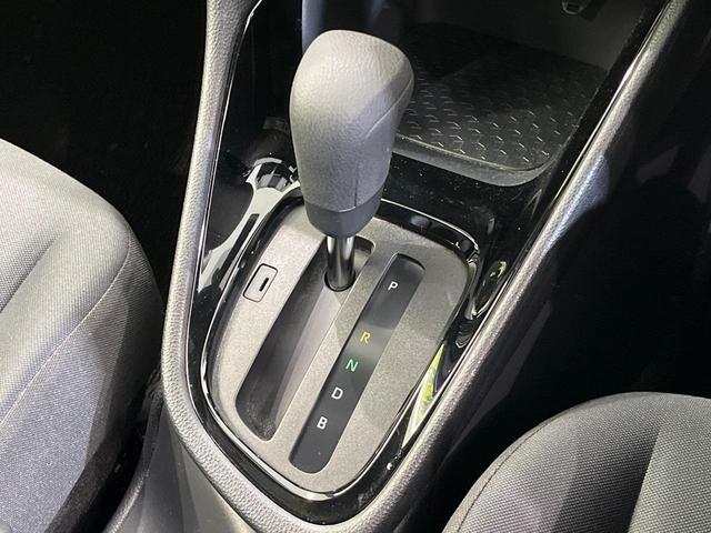 ヤリス ハイブリッドＧ　純正８インチナビ　バックカメラ　トヨタセーフティセンス　レーダークルーズ　禁煙車　ドラレコ　コーナーセンサー　スマートキー　ＥＴＣ　オートハイビーム　オートライト　オートエアコン（22枚目）