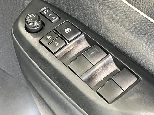 ヤリス ハイブリッドＧ　純正８インチナビ　バックカメラ　トヨタセーフティセンス　レーダークルーズ　禁煙車　ドラレコ　コーナーセンサー　スマートキー　ＥＴＣ　オートハイビーム　オートライト　オートエアコン（30枚目）