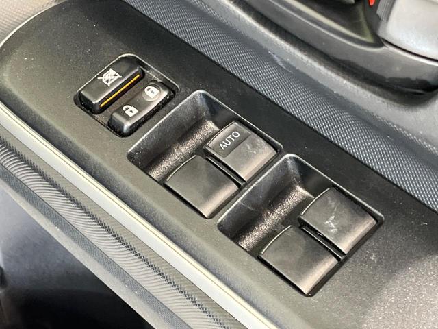 アクア S SDナビ 衝突被害軽減システム 禁煙車 コーナーセンサー キーレスエントリー ETC オートエアコン Bluetooth(50枚目)