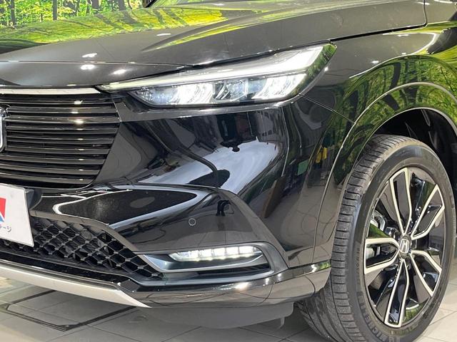 ヴェゼル ｅ：ＨＥＶ　Ｚ　純正９型ナビ　バックカメラ　ホンダセンシング　レーダークルーズ　禁煙車　電動リアゲート　コーナーセンサー　スマートキー　ＬＥＤヘッド　ビルトインＥＴＣ　オートハイビーム　車線逸脱警報　オートライト（12枚目）