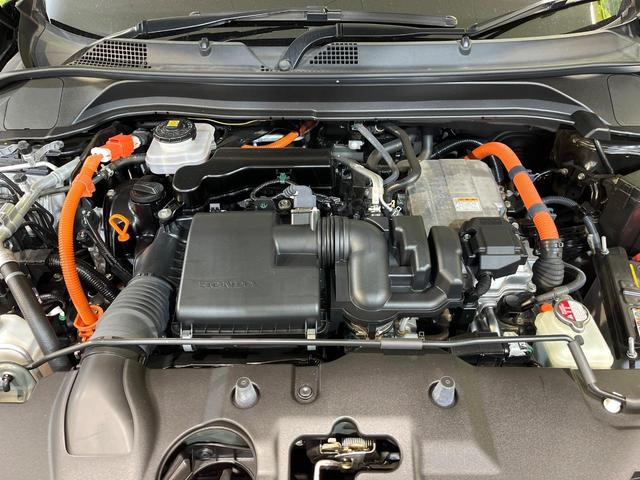 ヴェゼル ｅ：ＨＥＶ　Ｚ　純正９型ナビ　バックカメラ　ホンダセンシング　レーダークルーズ　禁煙車　電動リアゲート　コーナーセンサー　スマートキー　ＬＥＤヘッド　ビルトインＥＴＣ　オートハイビーム　車線逸脱警報　オートライト（18枚目）