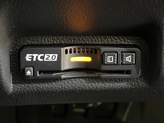 ヴェゼル ｅ：ＨＥＶ　Ｚ　純正９型ナビ　バックカメラ　ホンダセンシング　レーダークルーズ　禁煙車　電動リアゲート　コーナーセンサー　スマートキー　ＬＥＤヘッド　ビルトインＥＴＣ　オートハイビーム　車線逸脱警報　オートライト（24枚目）
