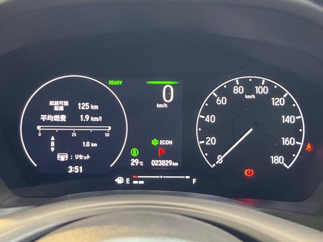 ヴェゼル ｅ：ＨＥＶ　Ｚ　純正９型ナビ　バックカメラ　ホンダセンシング　レーダークルーズ　禁煙車　電動リアゲート　コーナーセンサー　スマートキー　ＬＥＤヘッド　ビルトインＥＴＣ　オートハイビーム　車線逸脱警報　オートライト（25枚目）