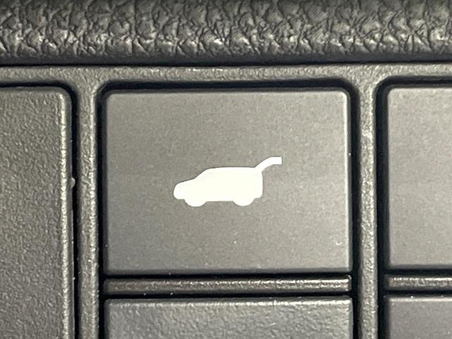 ヴェゼル ｅ：ＨＥＶ　Ｚ　純正９型ナビ　バックカメラ　ホンダセンシング　レーダークルーズ　禁煙車　電動リアゲート　コーナーセンサー　スマートキー　ＬＥＤヘッド　ビルトインＥＴＣ　オートハイビーム　車線逸脱警報　オートライト（36枚目）