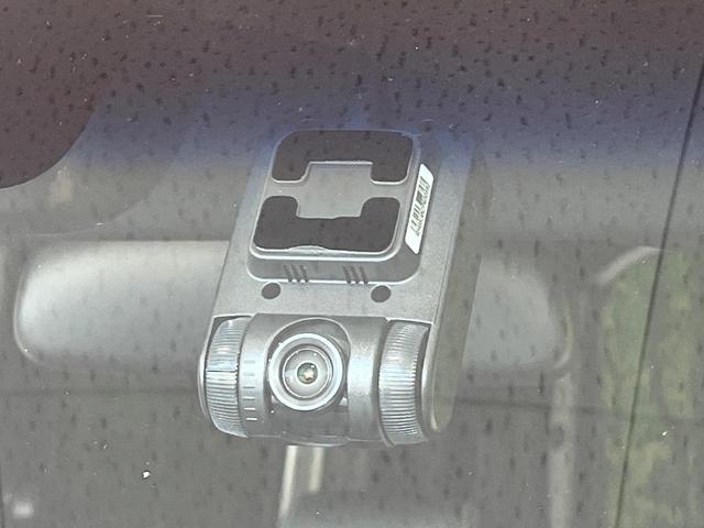Ｎ－ＢＯＸカスタム Ｇ・Ｌターボホンダセンシング　禁煙車　両側電動ドア　純正８型ナビ　後席モニター　バックカメラ　衝突被害軽減システム　レーダークルーズ　ドラレコ　スマートキー　ＬＥＤヘッド　ビルトインＥＴＣ　オートハイビーム　オートライト（42枚目）