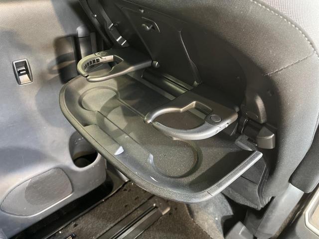 セレナ ｅ－パワー　ハイウェイスターＶ　純正１０型ナビ　後席モニター　プロパイロット　インテリジェントエマージェンシーブレーキ　両側電動スライドドア　ＢＳＭ　ＬＥＤヘッドライト　ＥＴＣ　ドラレコ　Ｗエアコン　サンシェード　電動パーキング（40枚目）