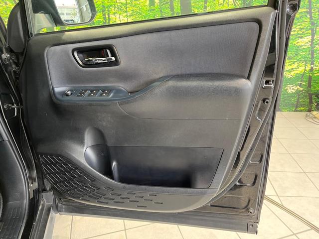 ヴォクシー ＺＳ　煌　両側電動ドア　ＢＩＧ－Ｘ１０型ナビ　バックカメラ　禁煙車　コーナーセンサー　スマートキー　ＬＥＤヘッド　ビルトインＥＴＣ　オートライト　デュアルエアコン　純正１６インチアルミ　リアクーラー（35枚目）
