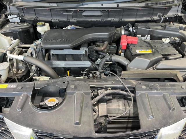 エクストレイル ２０Ｘ　エマージェンシーブレーキパッケージ　４ＷＤ　サンルーフ　全周囲カメラ　衝突被害軽減システム　禁煙車　電動リアゲート　ドラレコ　コーナーセンサー　スマートキー　ＬＥＤヘッド　ルーフレール　ビルトインＥＴＣ　クルコン　オートハイビーム（18枚目）