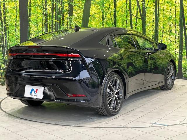 プリウス Ｚ　純正１２．３インチナビ　全周囲カメラ　衝突被害軽減システム　１００Ｖ電源　レーダークルーズ　デジタルインナーミラー　パワーバックドア　シートエアコン　ハンドルヒーター　メモリー付きパワーシート（17枚目）