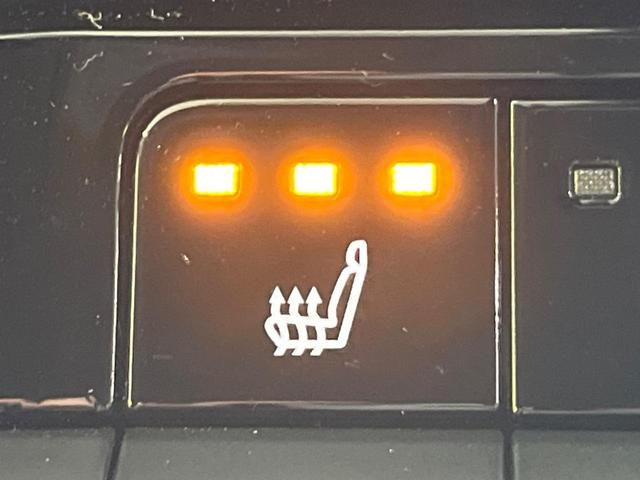 プリウス Ｚ　純正１２．３インチナビ　全周囲カメラ　衝突被害軽減システム　１００Ｖ電源　レーダークルーズ　デジタルインナーミラー　パワーバックドア　シートエアコン　ハンドルヒーター　メモリー付きパワーシート（33枚目）