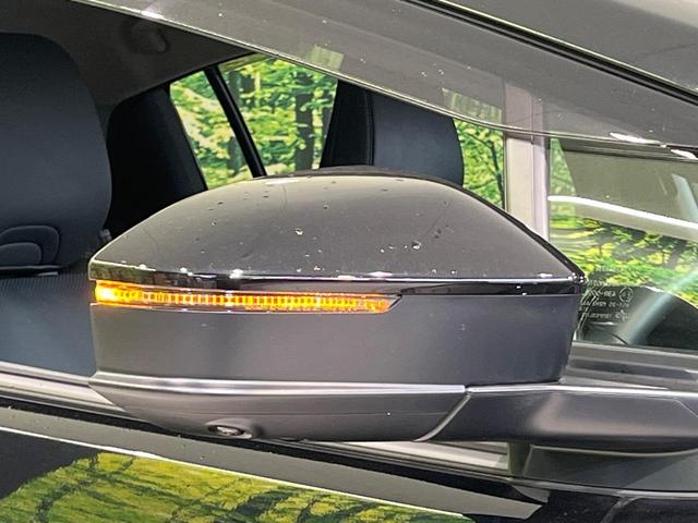 プリウス Ｚ　純正１２．３インチナビ　全周囲カメラ　衝突被害軽減システム　１００Ｖ電源　レーダークルーズ　デジタルインナーミラー　パワーバックドア　シートエアコン　ハンドルヒーター　メモリー付きパワーシート（55枚目）