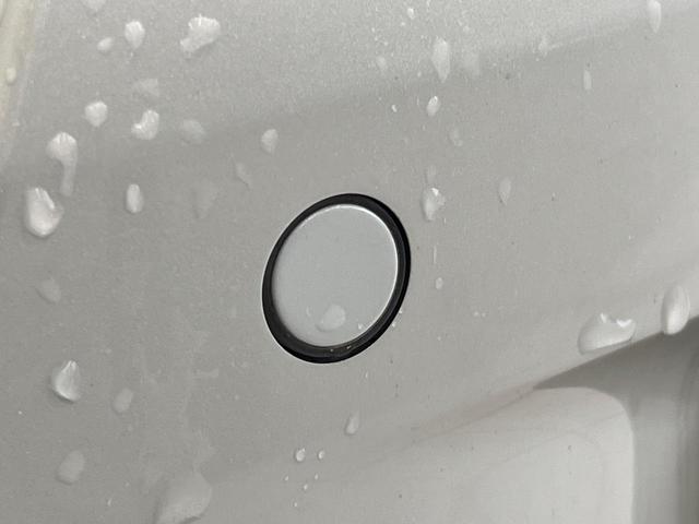 セレナ ｅ－パワー　ハイウェイスターＶ　両側電動ドア　純正１０型ナビ　後席モニター　全周囲カメラ　衝突被害軽減システム　プロパイロット　禁煙車　ドラレコ　コーナーセンサー　スマートキー　ＬＥＤヘッド　ビルトインＥＴＣ　パークアシスト（55枚目）