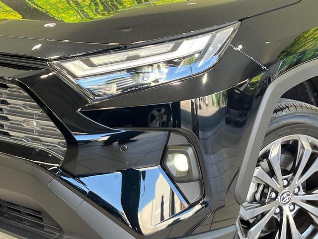 ＲＡＶ４ ハイブリッドＧ　４ＷＤ　純正１０．５型ナビ　全周囲カメラ　衝突被害軽減システム　１００Ｖ電源　レーダークルーズ　禁煙車　電動リアゲート　前席シートエアコン　メモリー機能付パワーシート　コーナーセンサー（12枚目）