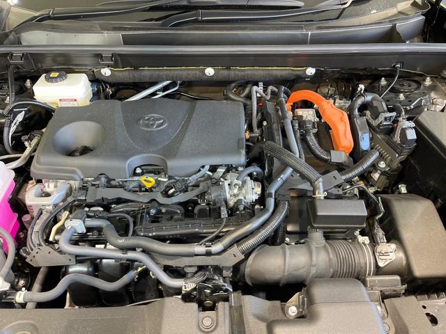 ＲＡＶ４ ハイブリッドＧ　４ＷＤ　純正１０．５型ナビ　全周囲カメラ　衝突被害軽減システム　１００Ｖ電源　レーダークルーズ　禁煙車　電動リアゲート　前席シートエアコン　メモリー機能付パワーシート　コーナーセンサー（18枚目）