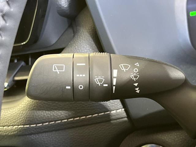 ＲＡＶ４ ハイブリッドＧ　４ＷＤ　純正１０．５型ナビ　全周囲カメラ　衝突被害軽減システム　１００Ｖ電源　レーダークルーズ　禁煙車　電動リアゲート　前席シートエアコン　メモリー機能付パワーシート　コーナーセンサー（25枚目）
