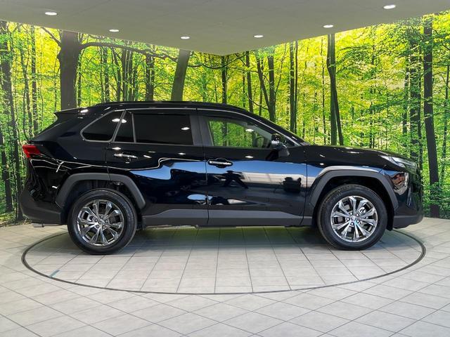 ＲＡＶ４ ハイブリッドＧ　４ＷＤ　純正１０．５型ナビ　全周囲カメラ　衝突被害軽減システム　１００Ｖ電源　レーダークルーズ　禁煙車　電動リアゲート　前席シートエアコン　メモリー機能付パワーシート　コーナーセンサー（62枚目）