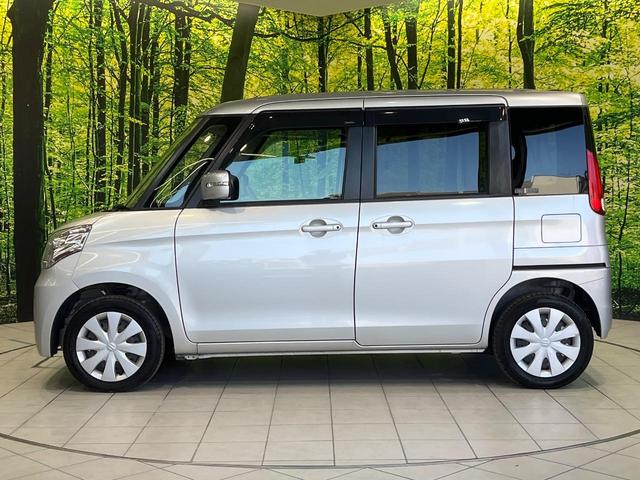 スペーシア Ｔ　電動スライドドア　ＳＤナビ　衝突被害軽減システム　禁煙車　コーナーセンサー　スマートキー　ＨＩＤヘッド　ＥＴＣ　オートライト　オートエアコン　Ｂｌｕｅｔｏｏｔｈ　ＣＤ　ＤＶＤ再生　フルセグ（27枚目）