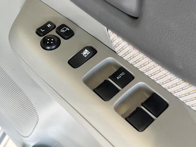 スペーシア Ｔ　電動スライドドア　ＳＤナビ　衝突被害軽減システム　禁煙車　コーナーセンサー　スマートキー　ＨＩＤヘッド　ＥＴＣ　オートライト　オートエアコン　Ｂｌｕｅｔｏｏｔｈ　ＣＤ　ＤＶＤ再生　フルセグ（46枚目）