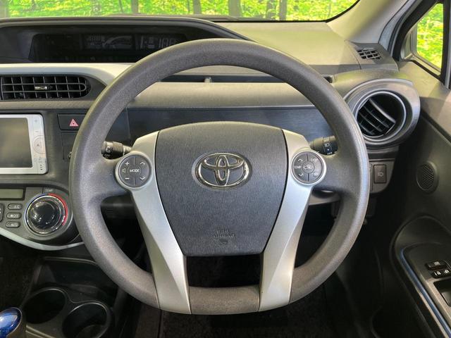 アクア Ｓ　純正ＳＤナビ　バックカメラ　禁煙車　スマートキー　ＬＥＤヘッド　ＥＴＣ　オートライト　オートエアコン　Ｂｌｕｅｔｏｏｔｈ　ＣＤ　地デジ　ヘッドライトウォッシャー（11枚目）