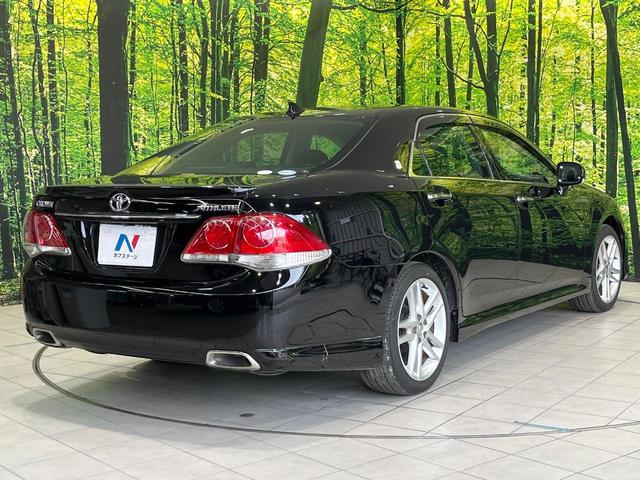 クラウン アスリート　純正ＨＤＤナビ　バックカメラ　禁煙車　コーナーセンサー　スマートキー　ＨＩＤヘッド　ビルトインＥＴＣ　クルコン　オートライト　デュアルエアコン　純正１８インチアルミ　ＣＤ　ＤＶＤ再生　フルセグ（17枚目）