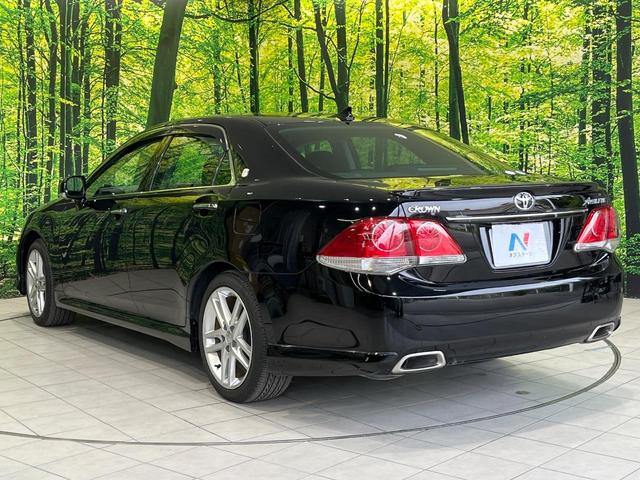 クラウン アスリート　純正ＨＤＤナビ　バックカメラ　禁煙車　コーナーセンサー　スマートキー　ＨＩＤヘッド　ビルトインＥＴＣ　クルコン　オートライト　デュアルエアコン　純正１８インチアルミ　ＣＤ　ＤＶＤ再生　フルセグ（47枚目）