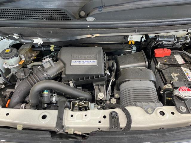 N-BOXカスタム G・Lターボホンダセンシング 純正8インチナビ バックカメラ 両側パワースライドドア 衝突被害軽減システム レーダークルーズ シートヒーター オートマチックハイビーム LEDヘッドライト ETC フルセグTV(18枚目)