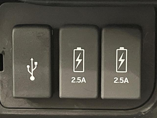 N-BOXカスタム G・Lターボホンダセンシング 純正8インチナビ バックカメラ 両側パワースライドドア 衝突被害軽減システム レーダークルーズ シートヒーター オートマチックハイビーム LEDヘッドライト ETC フルセグTV(27枚目)