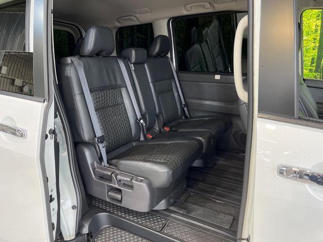 セレナ ハイウェイスターV エアロ 両側電動ドア 純正12型ナビ フリップダウンモニター 全周囲カメラ 衝突被害軽減システム レーダークルーズ 禁煙車 レザーシート コーナーセンサー スマートキー LED ETC(9枚目)