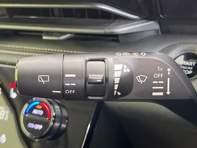 セレナ ハイウェイスターV エアロ 両側電動ドア 純正12型ナビ フリップダウンモニター 全周囲カメラ 衝突被害軽減システム レーダークルーズ 禁煙車 レザーシート コーナーセンサー スマートキー LED ETC(28枚目)