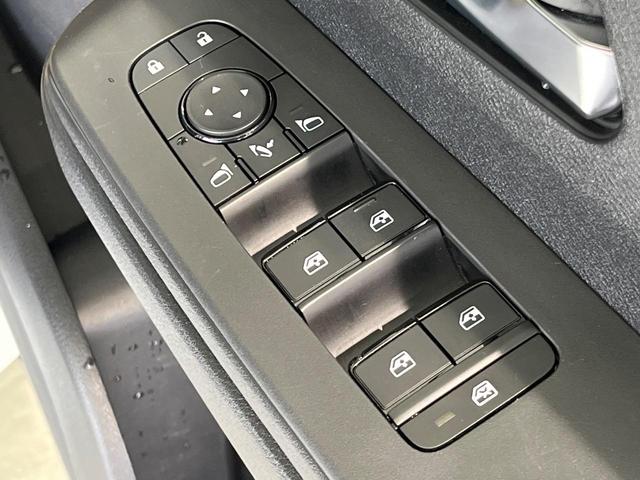セレナ ハイウェイスターV エアロ 両側電動ドア 純正12型ナビ フリップダウンモニター 全周囲カメラ 衝突被害軽減システム レーダークルーズ 禁煙車 レザーシート コーナーセンサー スマートキー LED ETC(40枚目)