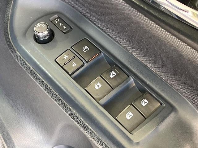 ヴォクシー ZS 煌 両側電動ドア SDナビ フリップダウンモニター バックカメラ 禁煙車 スマートキー LED ETC オートライト 純正16インチアルミ リアエアコン CD DVD再生 フルセグ(34枚目)