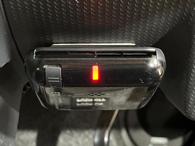 ハスラー G SDナビ バックカメラ 衝突被害軽減システム 禁煙車 ドラレコ スマートキー HIDヘッド ETC オートライト オートエアコン Bluetooth シートヒーター アイドリングストップ(5枚目)