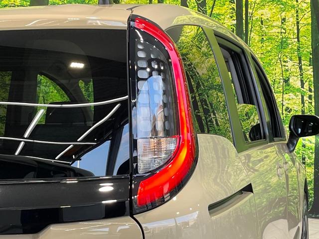 シエンタ ハイブリッドＺ　純正１０．５インチナビ　全周囲カメラ　衝突軽減システム　レーダークルーズ　禁煙車　コーナーセンサー　ＬＥＤヘッド　ＥＴＣ　オートハイビーム　車線逸脱警報　オートライト　オートエアコン（51枚目）