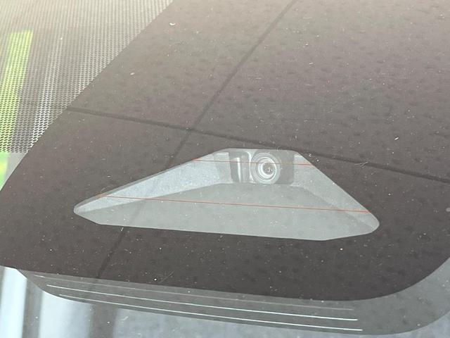 シエンタ Z 純正10.5インチナビ 全周囲カメラ 両側パワースライドドア ブラインドスポットモニター 衝突軽減システム レーダークルーズコントロール シートヒーター ハンドルヒーター ETC2.0(5枚目)
