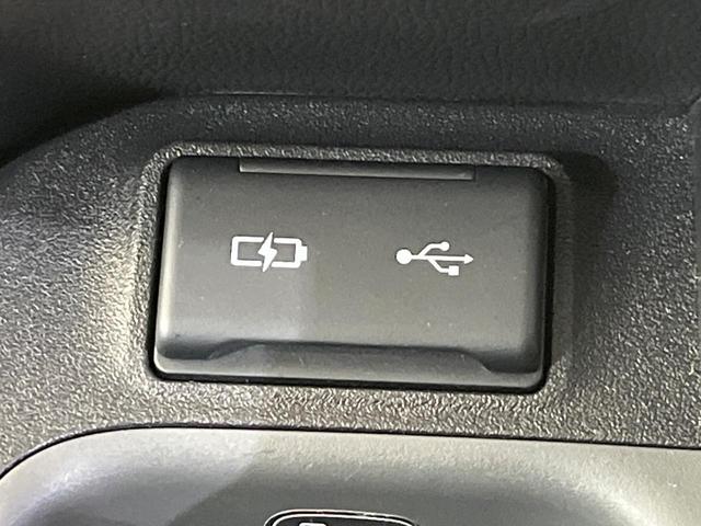 シエンタ Z 純正10.5インチナビ 全周囲カメラ 両側パワースライドドア ブラインドスポットモニター 衝突軽減システム レーダークルーズコントロール シートヒーター ハンドルヒーター ETC2.0(37枚目)