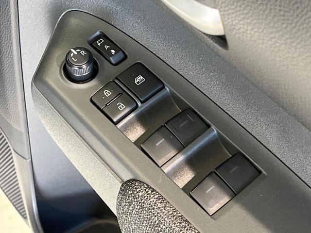 シエンタ Z 純正10.5インチナビ 全周囲カメラ 両側パワースライドドア ブラインドスポットモニター 衝突軽減システム レーダークルーズコントロール シートヒーター ハンドルヒーター ETC2.0(39枚目)