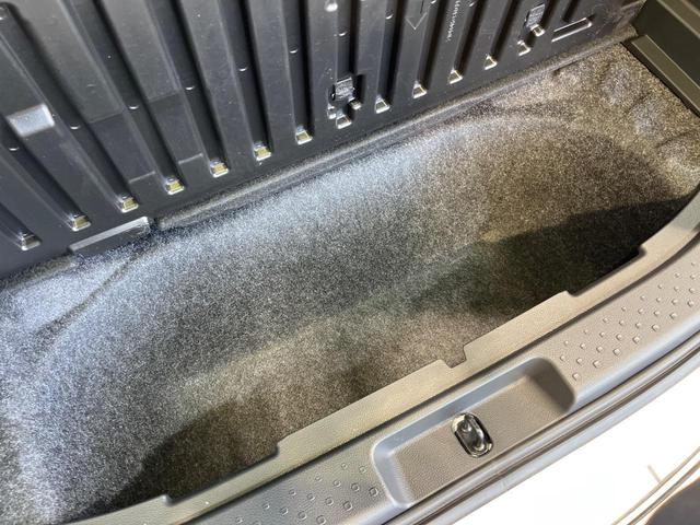 シエンタ Z 純正10.5インチナビ 全周囲カメラ 両側パワースライドドア ブラインドスポットモニター 衝突軽減システム レーダークルーズコントロール シートヒーター ハンドルヒーター ETC2.0(43枚目)