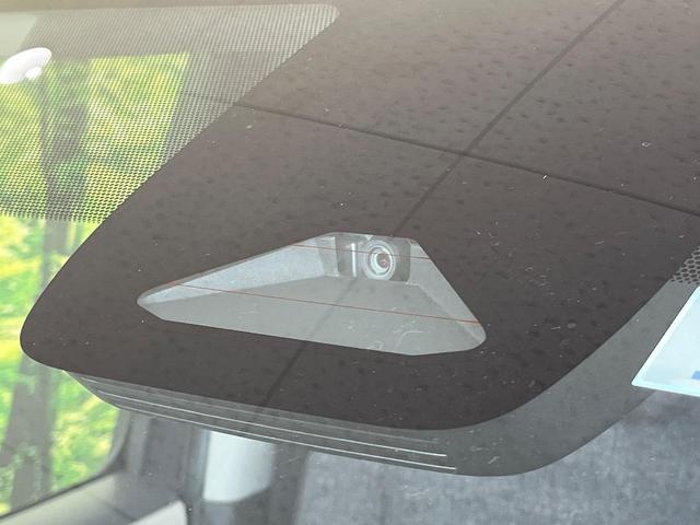 シエンタ ハイブリッドZ 純正10.5インチナビ 全周囲カメラ 両側パワースライドドア ブラインドスポットモニター 衝突軽減システム レーダークルーズコントロール シートヒーター ハンドルヒーター ETC2.0(5枚目)