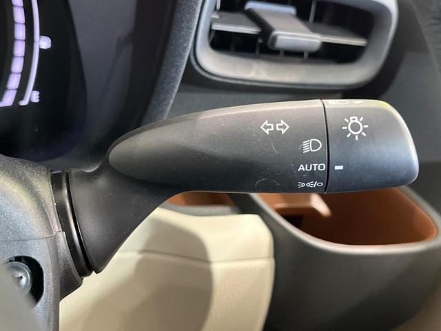 シエンタ ハイブリッドZ 純正10.5インチナビ 全周囲カメラ 両側パワースライドドア ブラインドスポットモニター 衝突軽減システム レーダークルーズコントロール シートヒーター ハンドルヒーター ETC2.0(32枚目)