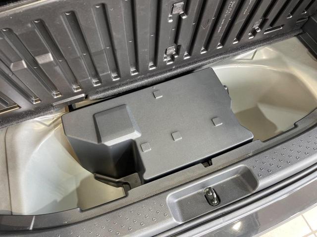 シエンタ ハイブリッドZ 純正10.5インチナビ 全周囲カメラ 両側パワースライドドア ブラインドスポットモニター 衝突軽減システム レーダークルーズコントロール シートヒーター ハンドルヒーター ETC2.0(46枚目)