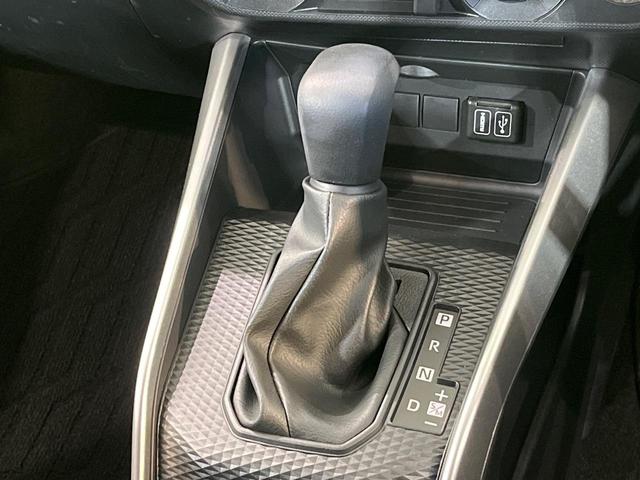 ライズ X 純正9インチディスプレイオーディオ バックカメラ 衝突被害軽減システム クリアランスソナー ビルトインETC オートライト LEDヘッドライト フルセグTV スマートキー(21枚目)