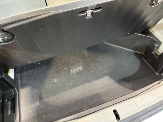 プリウス S 純正SDナビ バックカメラ 禁煙車 スマートキー HIDヘッド ビルトインETC オートライト オートエアコン Bluetooth CD フルセグ 純正15インチアルミ(35枚目)