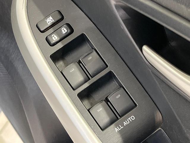 プリウス S 純正SDナビ バックカメラ 禁煙車 スマートキー HIDヘッド ビルトインETC オートライト オートエアコン Bluetooth CD フルセグ 純正15インチアルミ(39枚目)